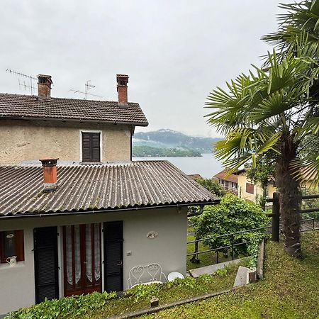 Ferienwohnung Casa Zoe Ameno Exterior foto