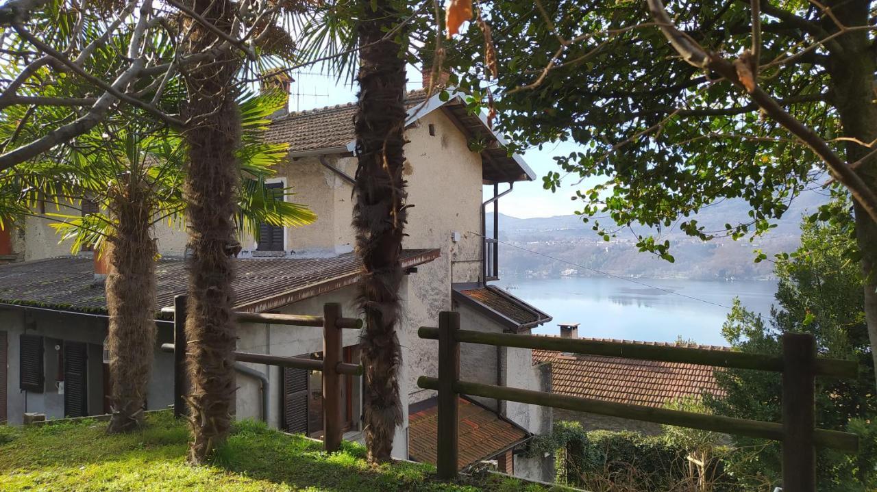 Ferienwohnung Casa Zoe Ameno Exterior foto