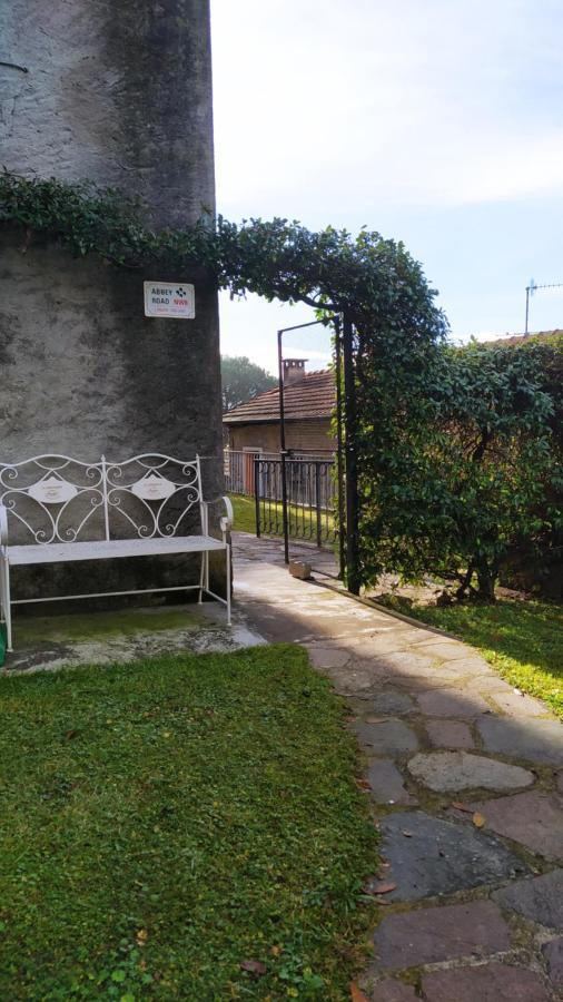 Ferienwohnung Casa Zoe Ameno Exterior foto