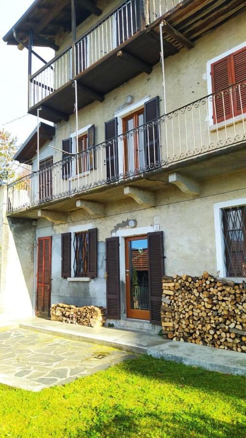 Ferienwohnung Casa Zoe Ameno Exterior foto