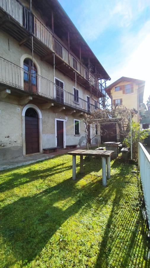 Ferienwohnung Casa Zoe Ameno Exterior foto