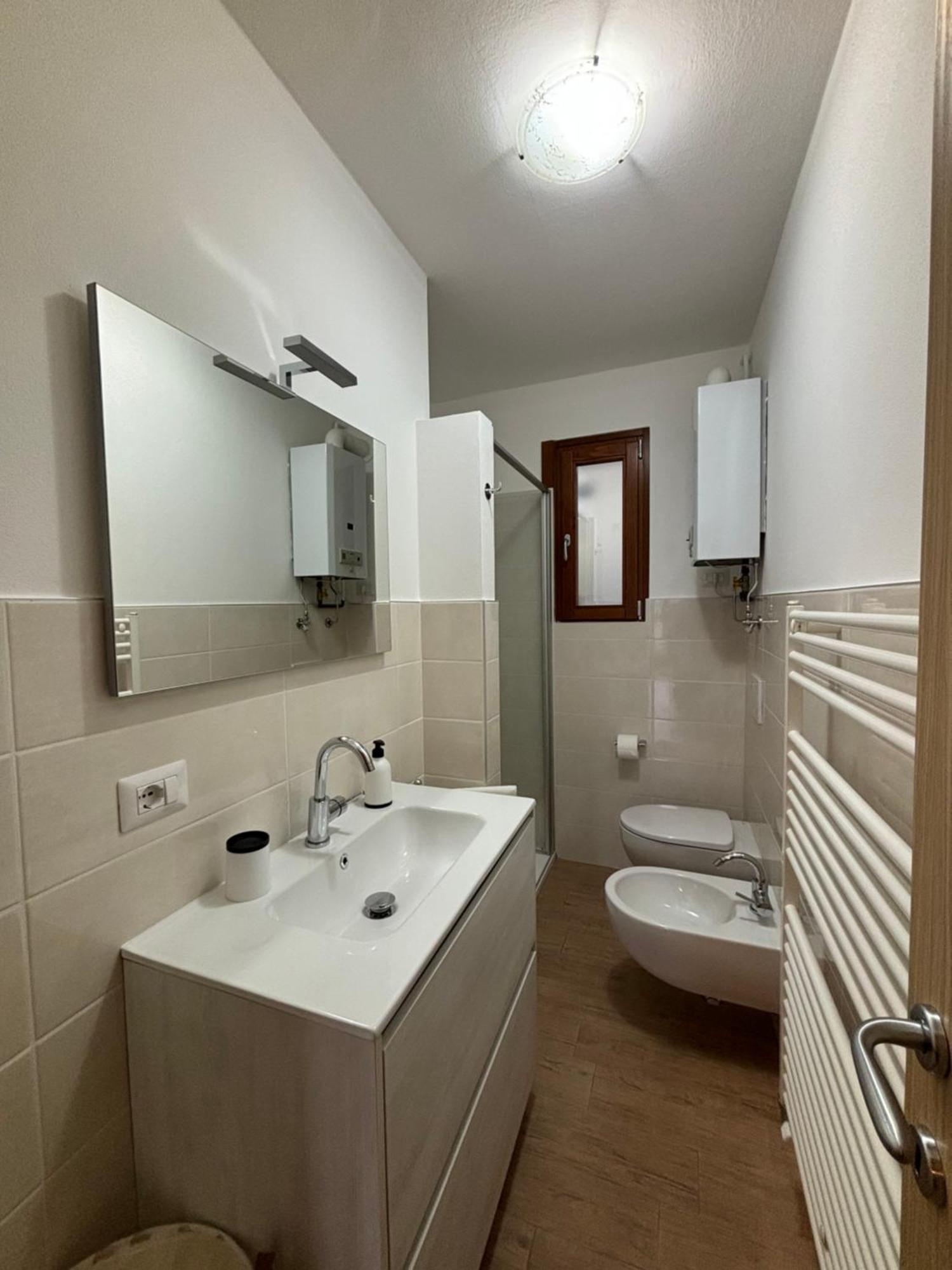 Ferienwohnung Casa Zoe Ameno Exterior foto