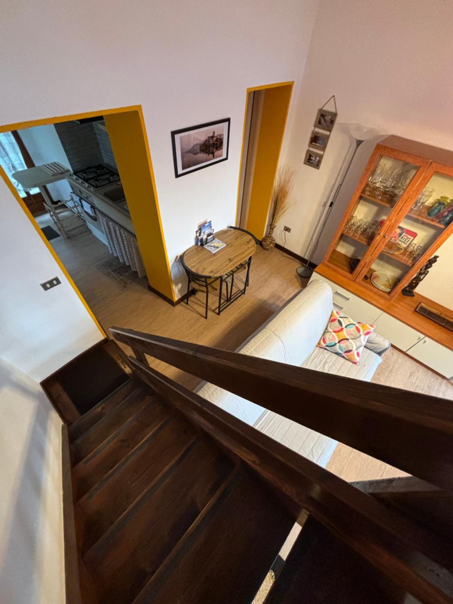 Ferienwohnung Casa Zoe Ameno Exterior foto